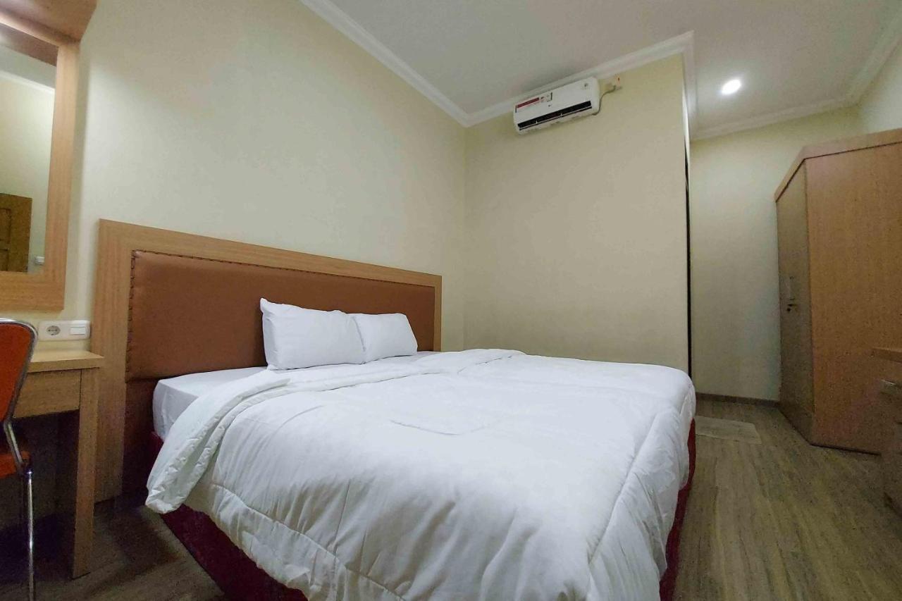 Homestay Fifa Syariah Pati Near Rsud Raa Soewondo Exterior photo